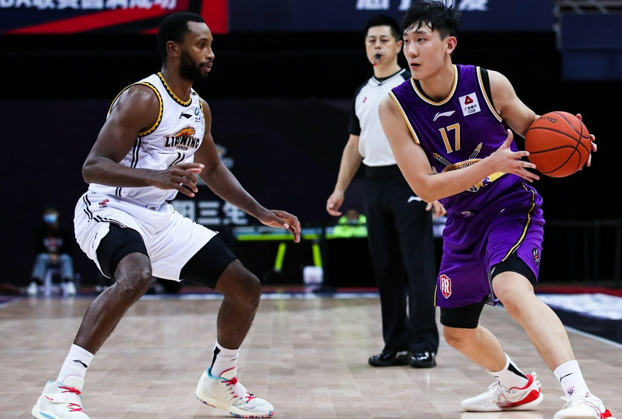 关于马赛主场大捷,继续保持领头羊位置的信息 关于马赛主场大捷,继续保持领头羊位置的信息