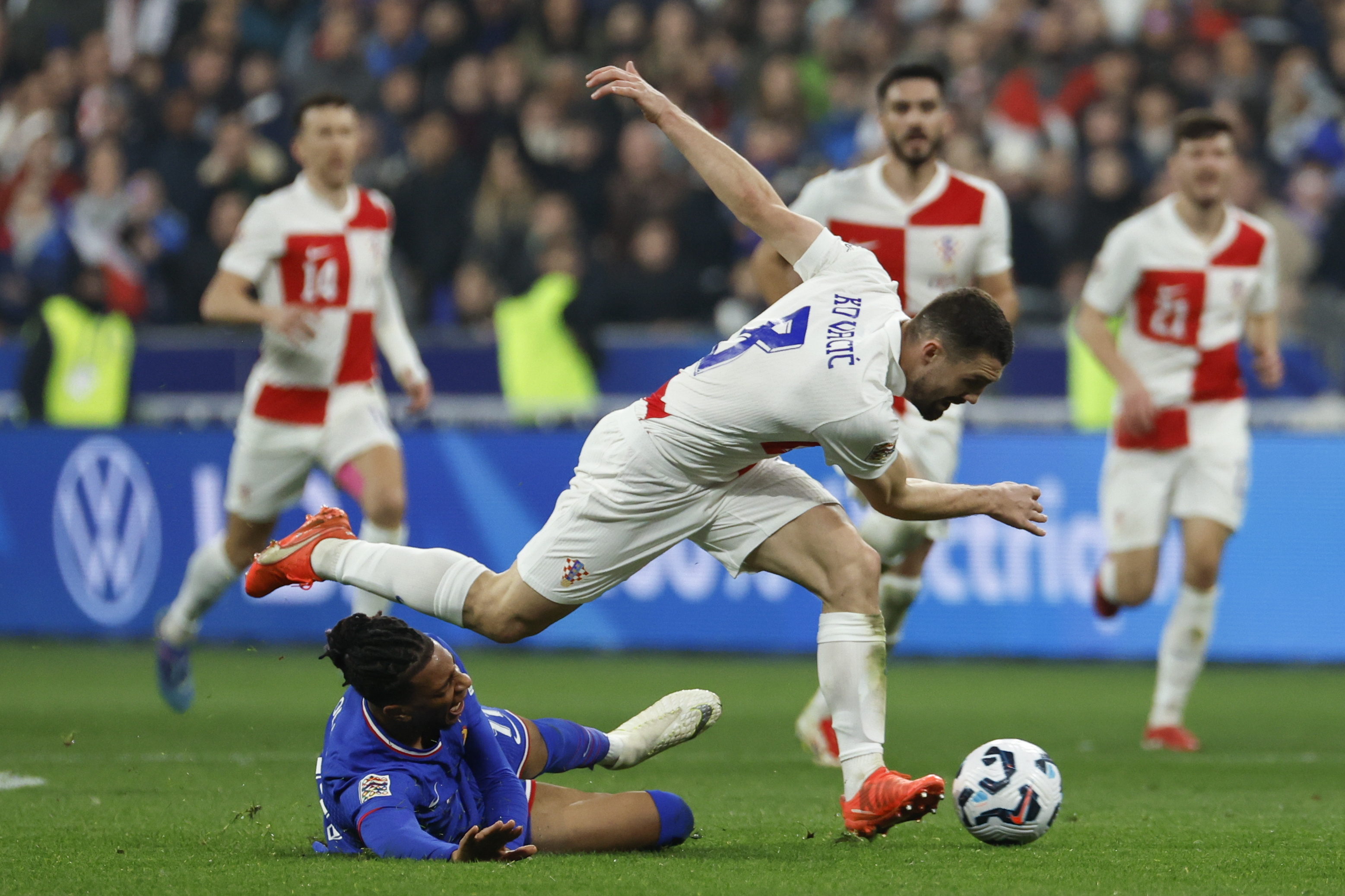 包含威尔士集结实力欧国联挑战赛四分之一决赛的词条 包含威尔士集结实力欧国联挑战赛四分之一决赛的词条