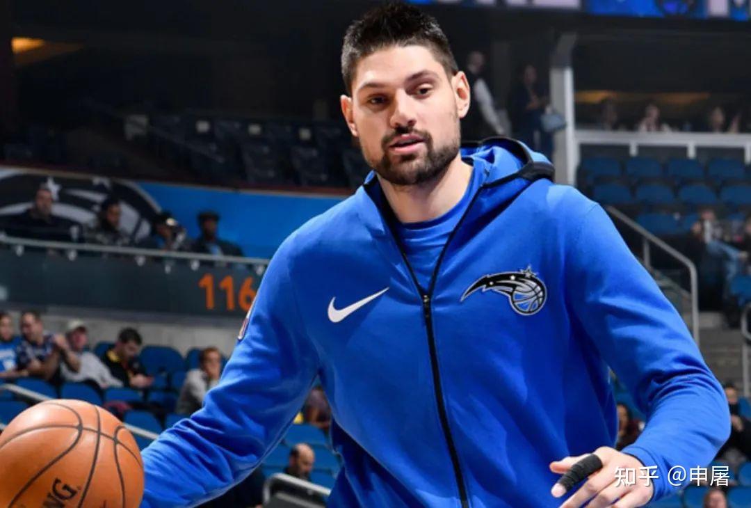 雷火电竞亚洲先驱-爵士险胜骑士，武切维奇高光表现