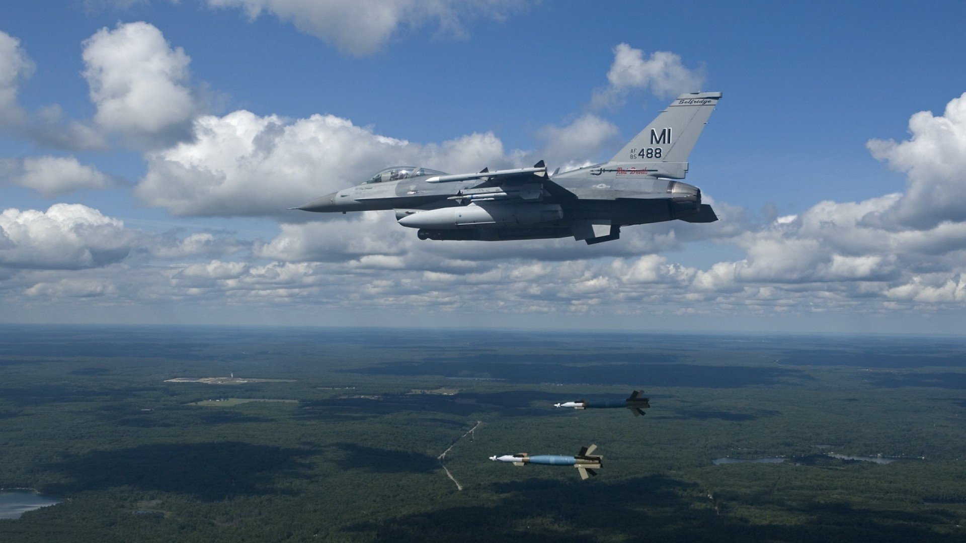 雷火电竞官网-绿茵传奇的黄昏颂歌，当加纳的狂想曲遇见比利亚雷亚尔的黄金血脉，阿圭罗加冕之夜无争议