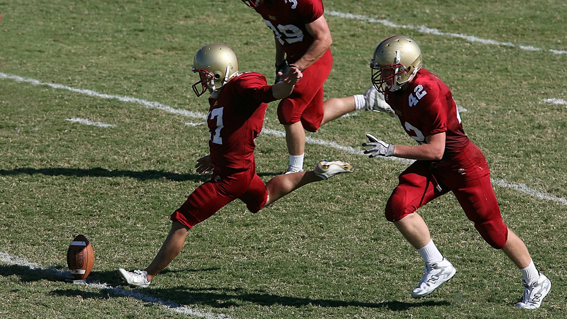 绿茵场上的西决生死战，多特蒙德血拼新西兰