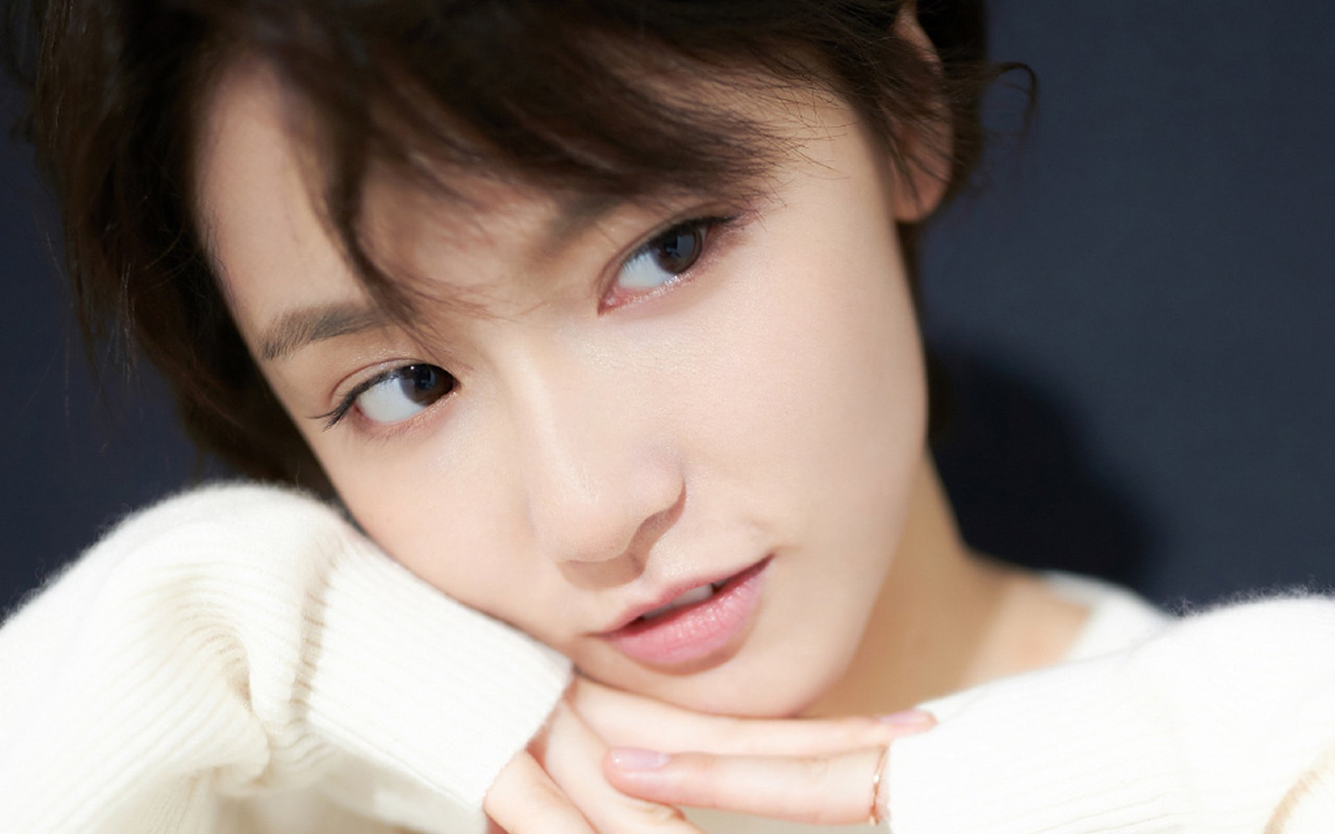 欧冠决赛之夜，德里赫特用一座奖杯，让历史两次沉没