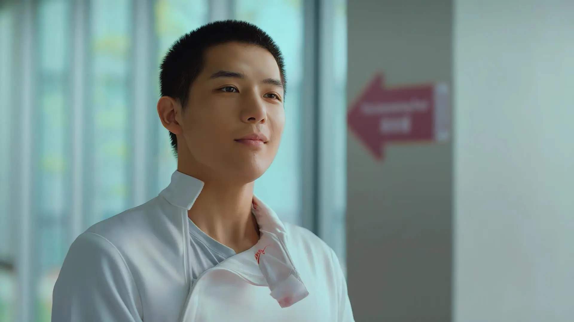 雷火电竞合作-沙特资本震撼足坛！阿什拉夫一锤定音，提前终结大巴黎悬念